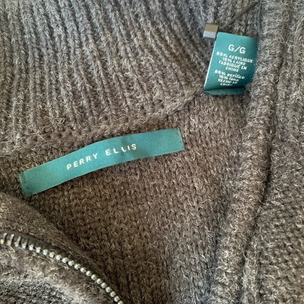 Perry Ellis Mens Quarter Zip  Sweater Size L Soft‎ Cable Knit Gray NEW with tags